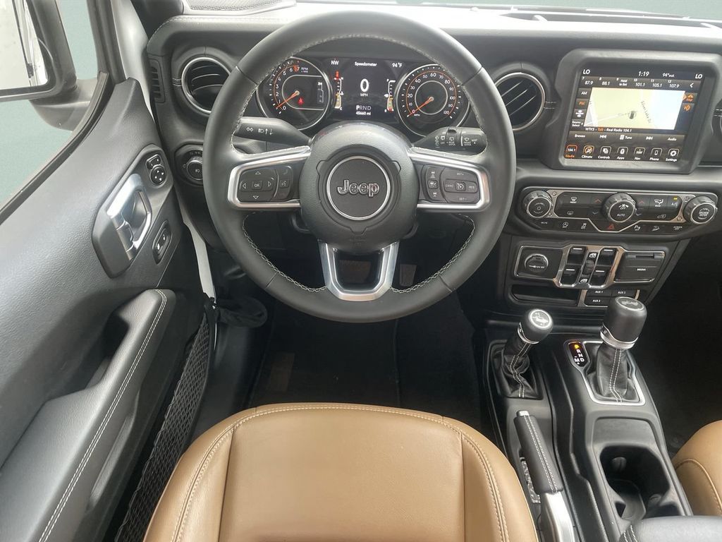 2020 Jeep Wrangler Unlimited Sahara - Photo 16