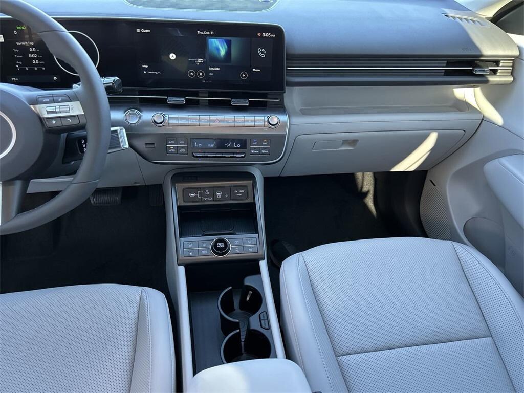 New 2026 Hyundai Kona Limited FWD SUV