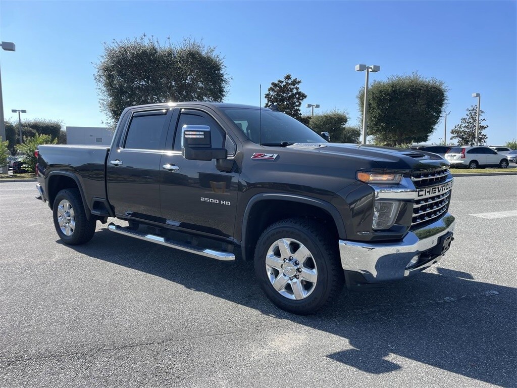 2020 Chevrolet Silverado 2500HD LTZ photo 2