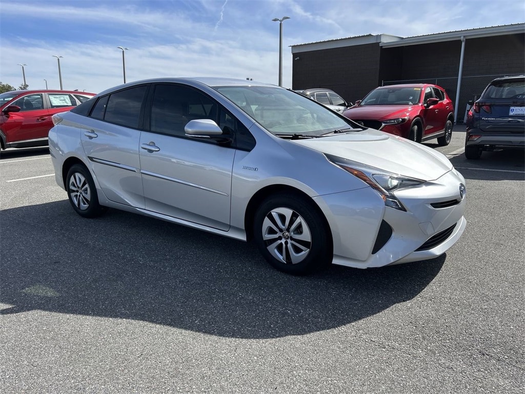 Used 2016 Toyota Prius Two Eco with VIN JTDKARFU5G3516819 for sale in Leesburg, FL