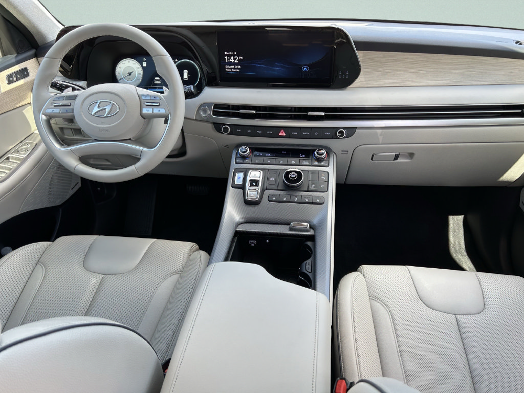 2024 Hyundai Palisade Limited - Photo 19