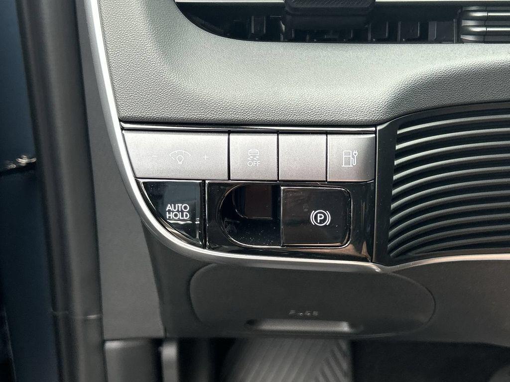 2025 Hyundai IONIQ 5 SE - Photo 26
