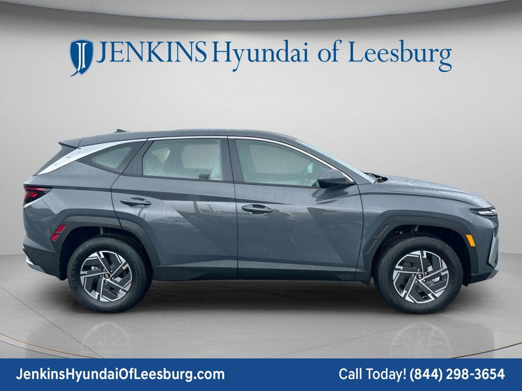 New 2026 Hyundai Tucson Hybrid Blue SUV