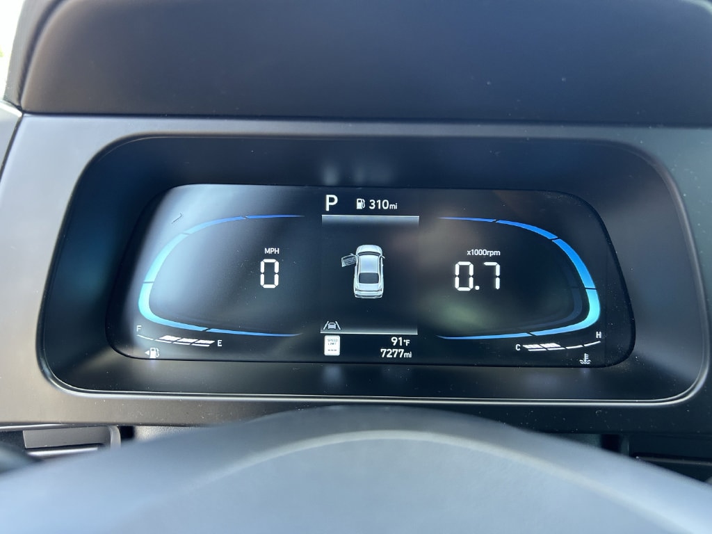 2025 Hyundai Elantra SEL - Photo 33