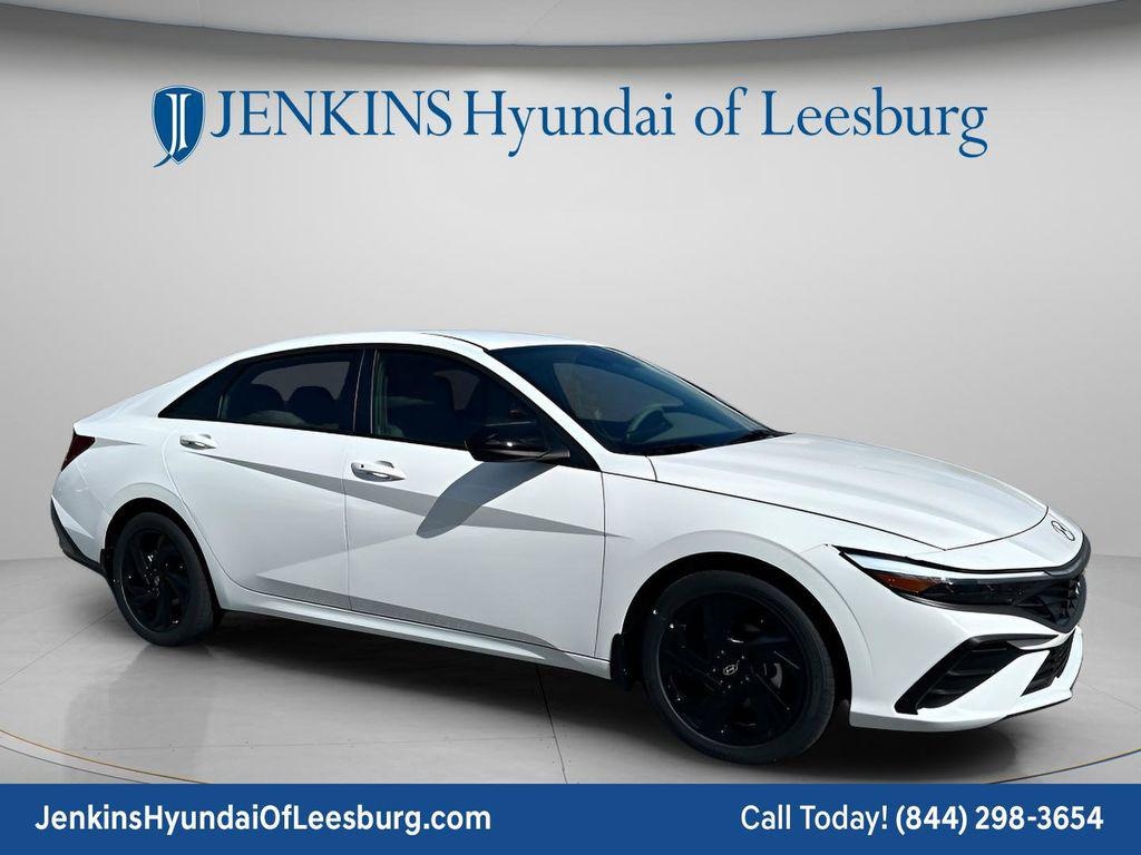 New 2026 Hyundai Elantra SEL Sport Sedan