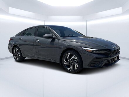 2025 Hyundai Elantra Hybrid Limited Sedan