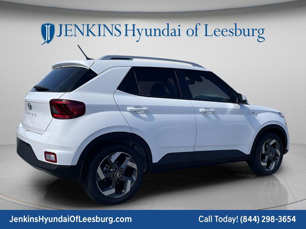 New 2026 Hyundai Venue SEL SUV