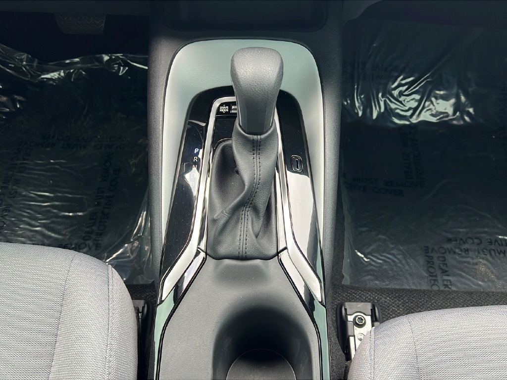 2025 Toyota Corolla SE - Photo 17