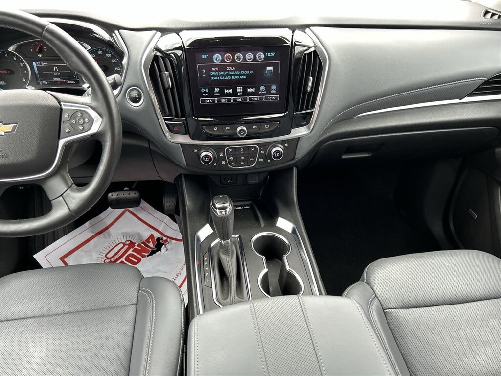 2018 Chevrolet Traverse Premier photo 3