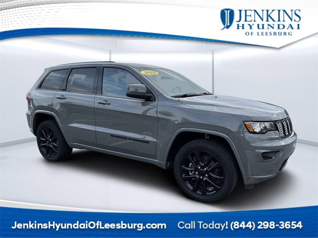 2022 Jeep Grand Cherokee WK Laredo X's photo