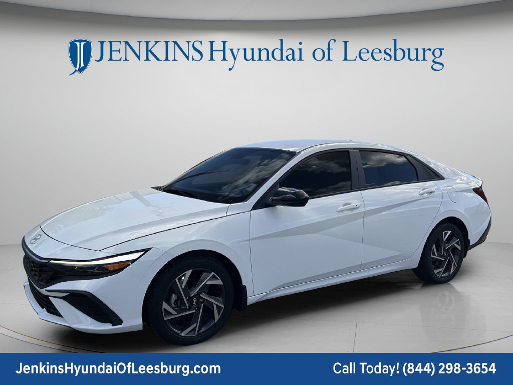 2025 Hyundai Elantra SEL - Photo 10