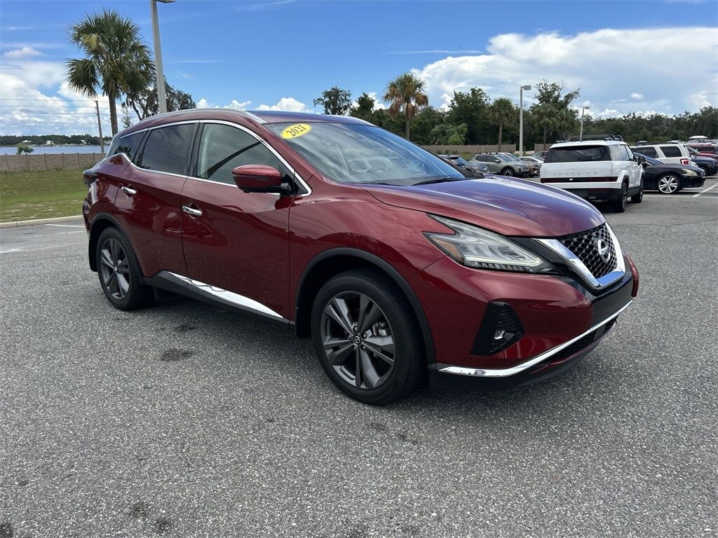2021 Nissan Murano Platinum photo 2