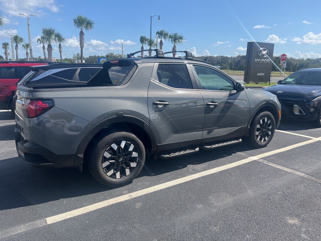 2026 Hyundai Santa Cruz SEL photo 3