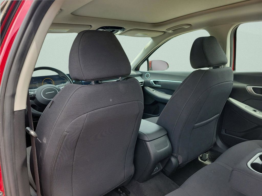 2024 Hyundai Sonata SEL - Photo 10
