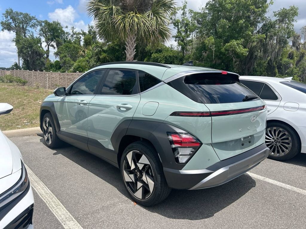 Used 2024 Hyundai Kona Limited SUV