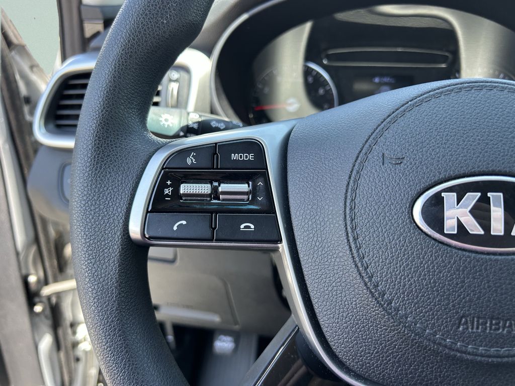 2019 Kia Sorento L - Photo 27