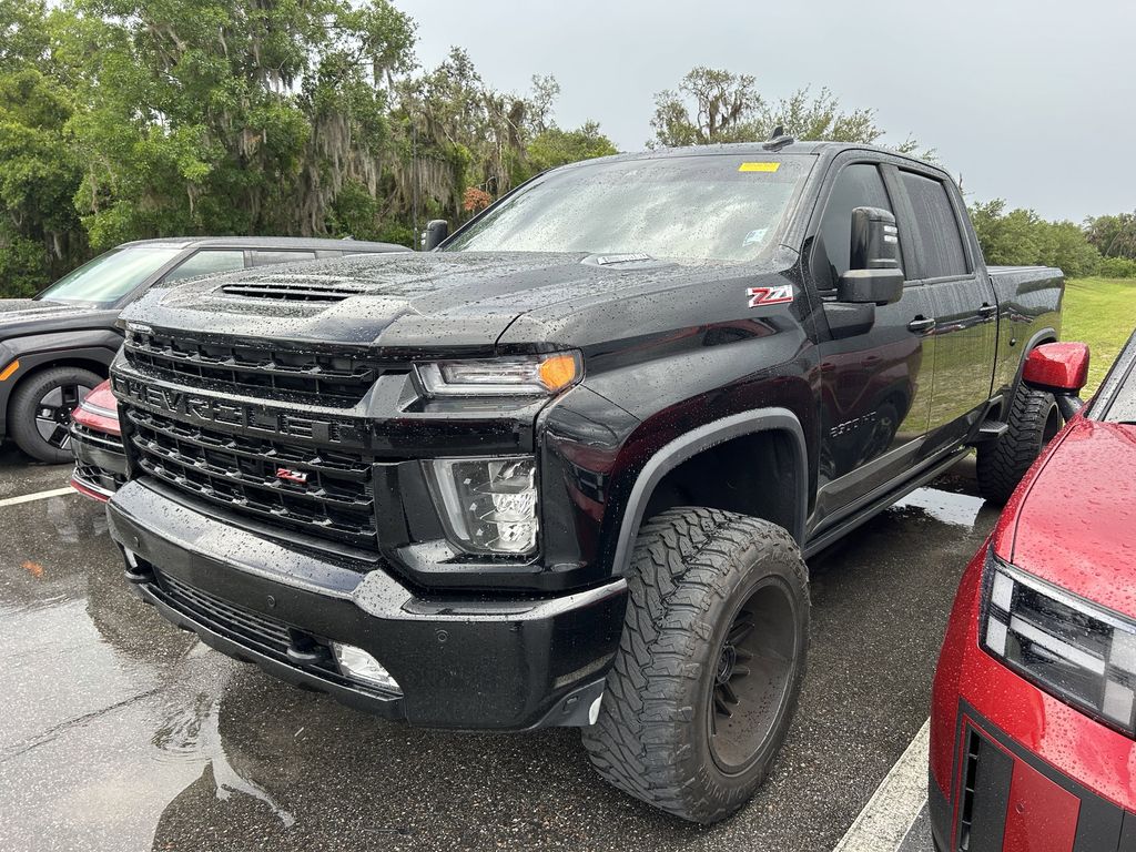 2023 Chevrolet Silverado 2500HD LTZ - Photo 8