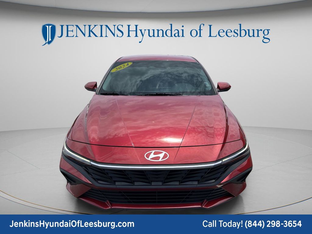 2024 Hyundai Elantra SEL - Photo 12