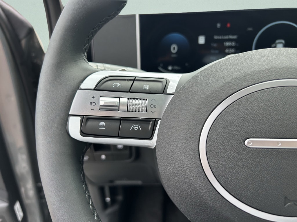 2025 Hyundai Tucson Limited - Photo 31