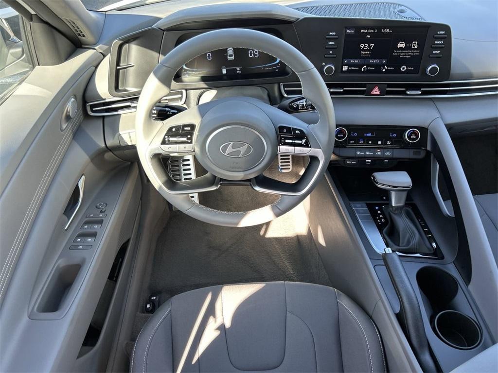 New 2026 Hyundai Elantra SEL Sport Sedan