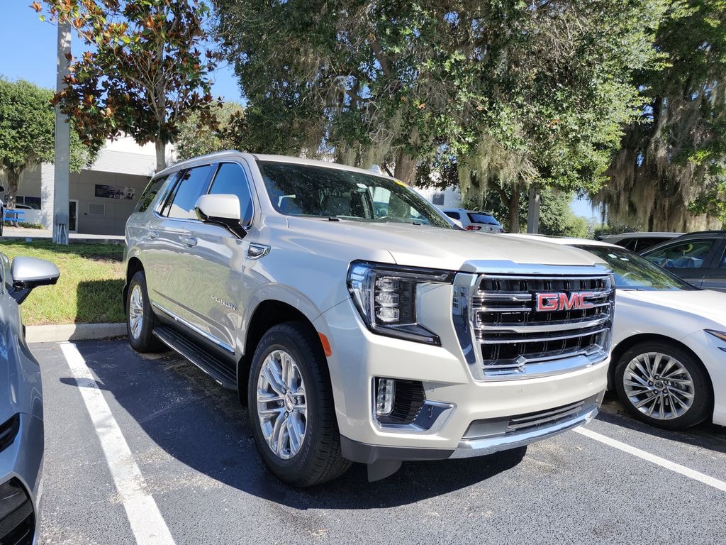 Used 2023 GMC Yukon SLT SUV