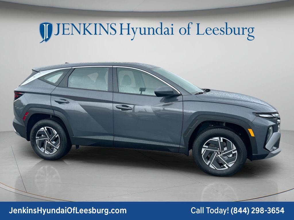New 2026 Hyundai Tucson Hybrid Blue SUV