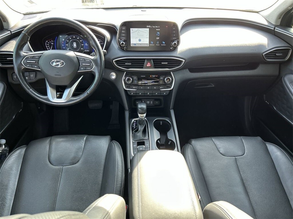2020 Hyundai Santa Fe Limited photo 2