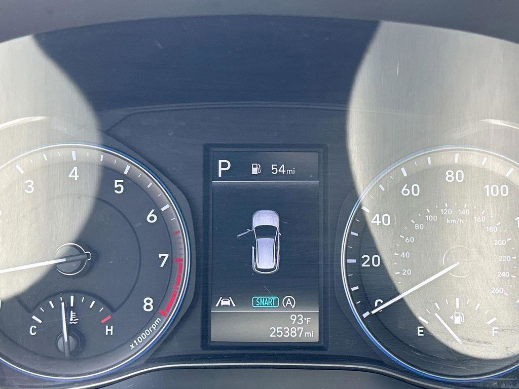 2023 Hyundai Kona SEL - Photo 28
