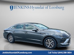2026 Hyundai Sonata Hybrid Blue Sedan