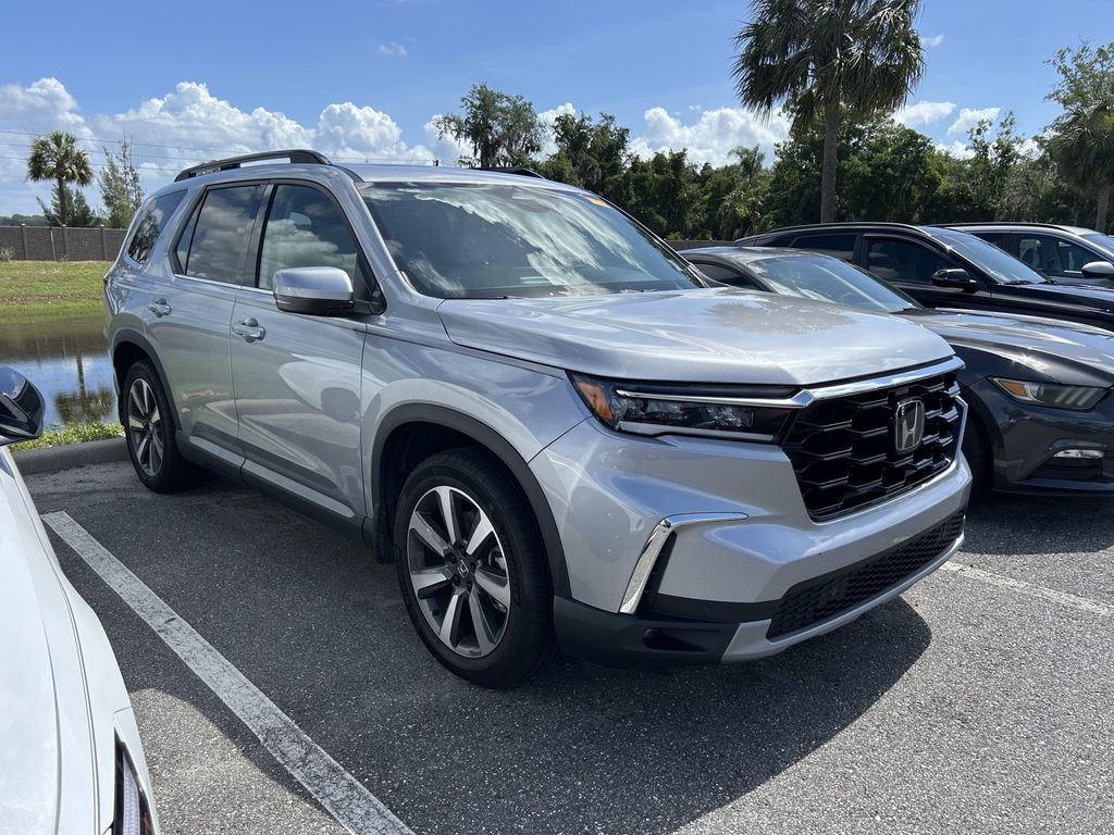 Used 2023 Honda Pilot Touring SUV