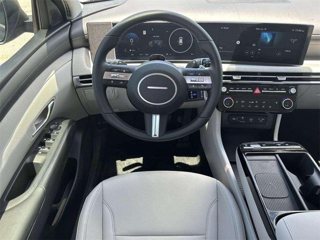 New 2025 Hyundai Tucson Hybrid SEL Convenience SUV