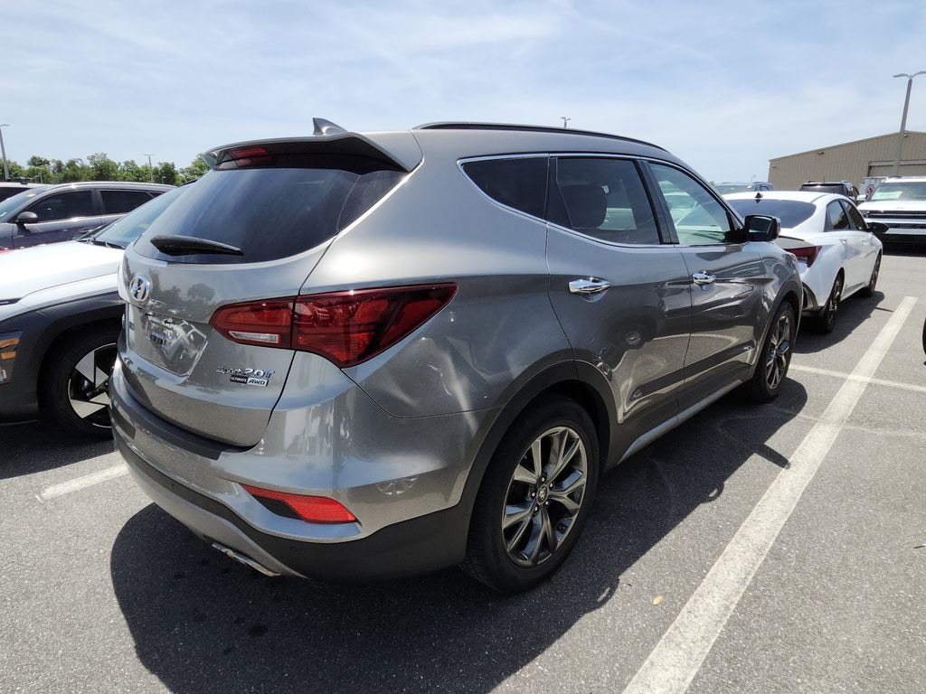 Used 2017 Hyundai Santa Fe Sport 2.0T Ultimate SUV