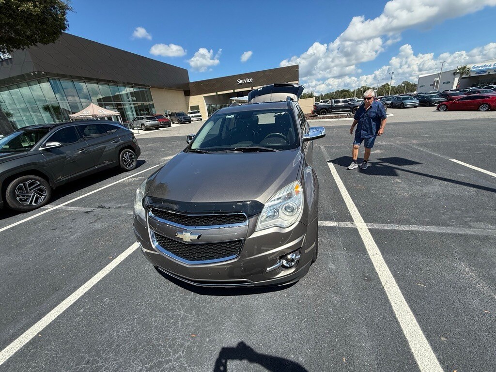 2012 Chevrolet Equinox LTZ photo 2