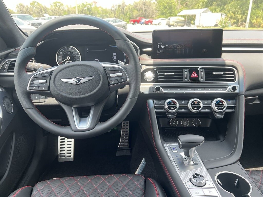 2023 Genesis G70 3.3T photo 4
