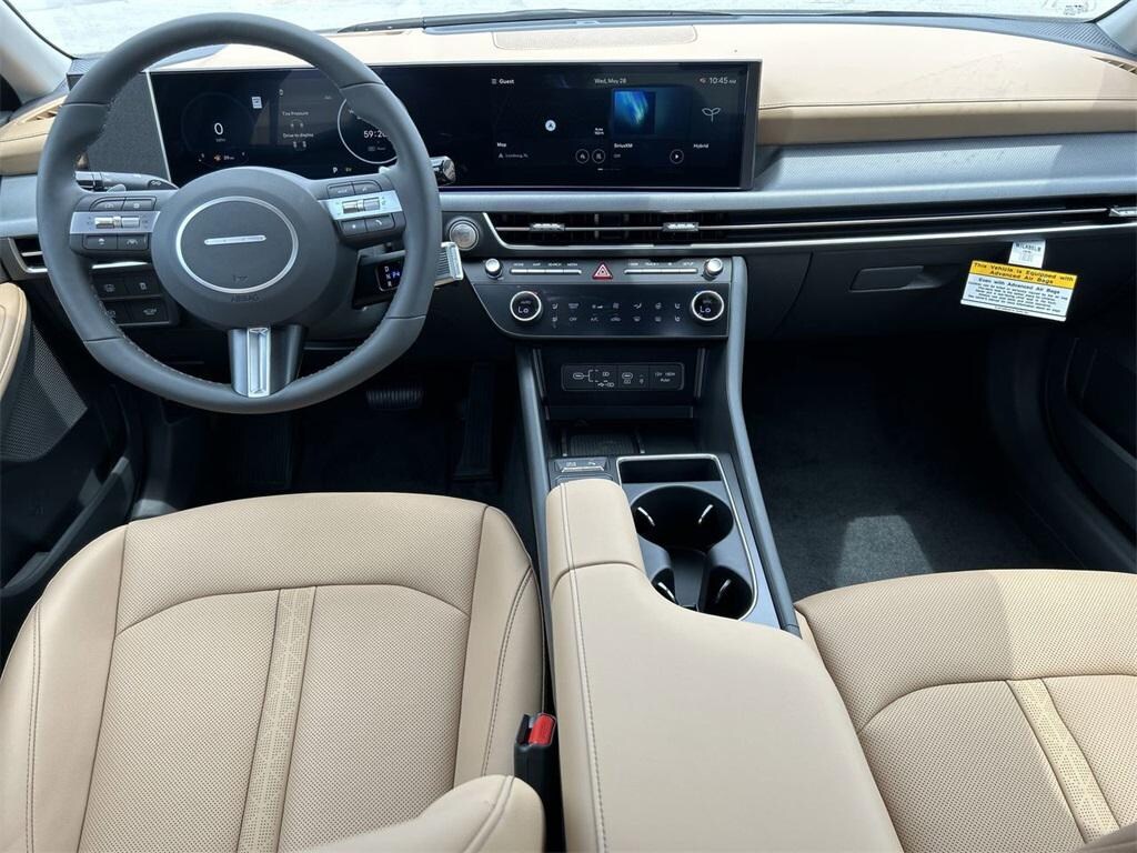 New 2025 Hyundai Sonata Hybrid Limited Sedan