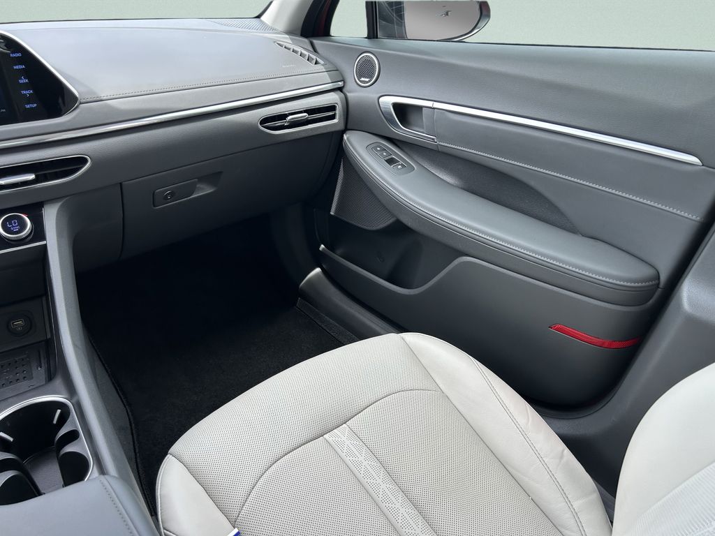 2020 Hyundai Sonata Limited - Photo 20