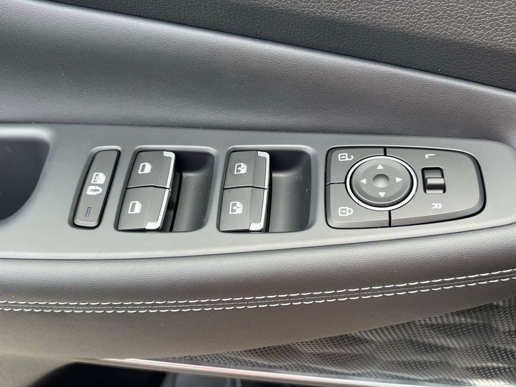 2023 Hyundai Santa Fe SEL Premium HEV - Photo 16