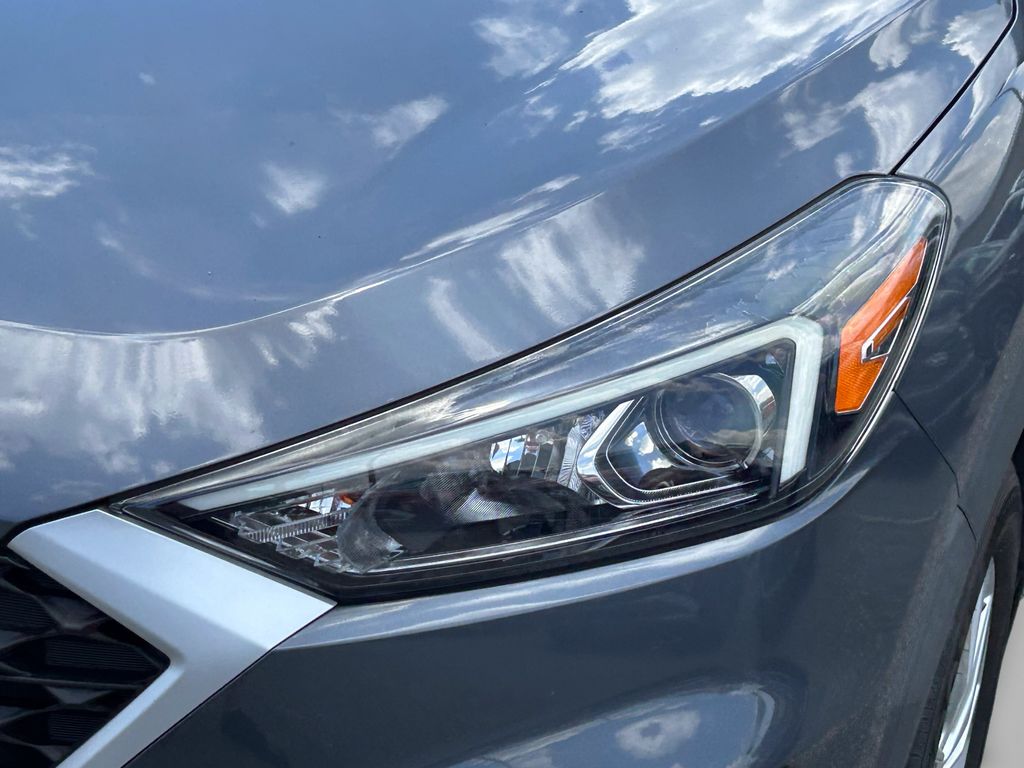 2021 Hyundai Tucson SE - Photo 13