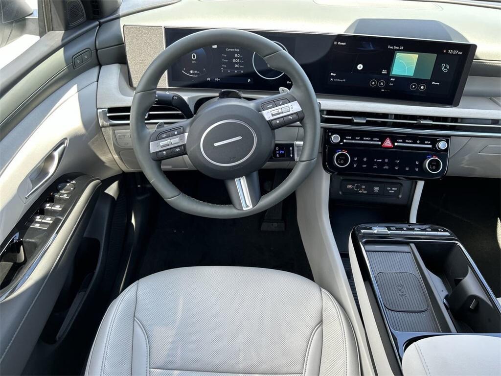 New 2026 Hyundai Tucson Limited FWD SUV