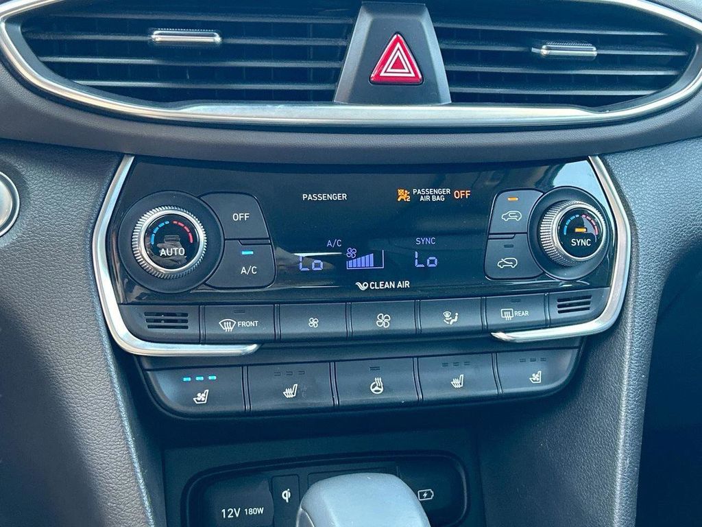 2020 Hyundai Santa Fe Limited - Photo 27