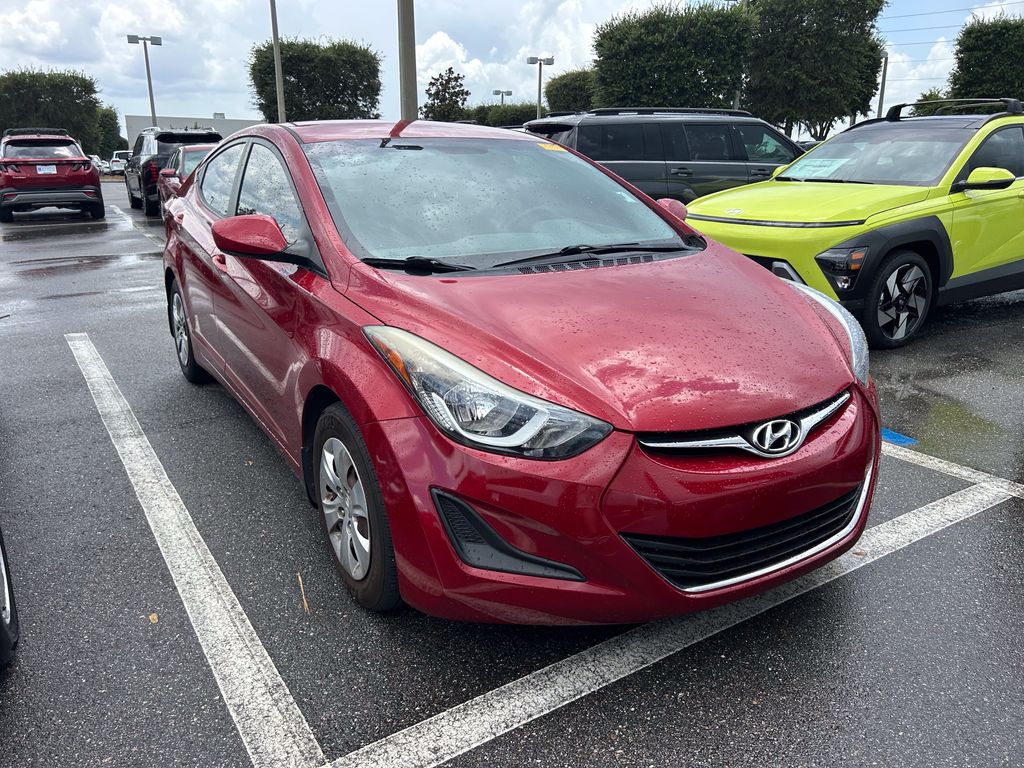 Used 2016 Hyundai Elantra SE with VIN KMHDH4AE9GU643473 for sale in Leesburg, FL