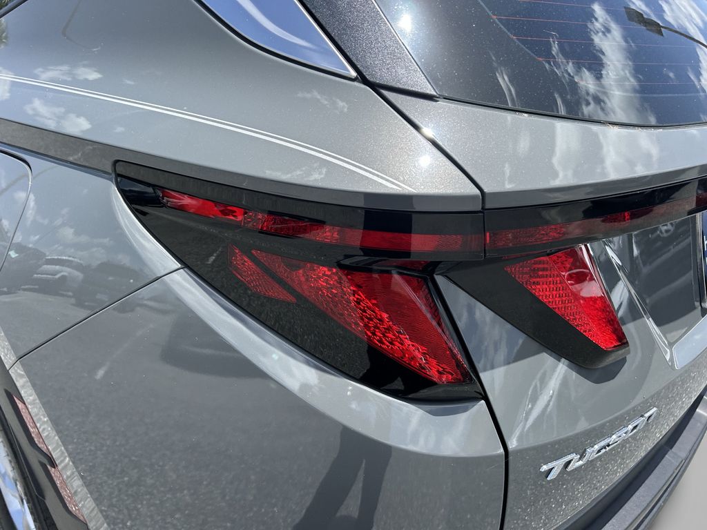 2024 Hyundai Tucson SE - Photo 14