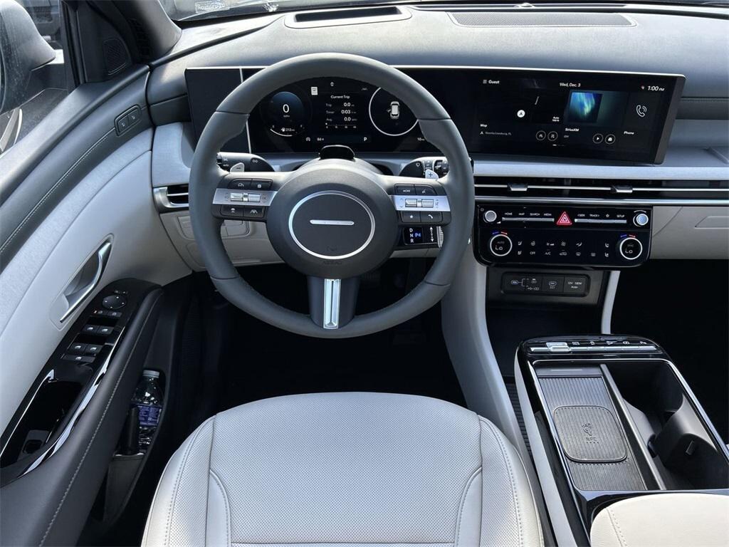 New 2026 Hyundai Tucson Limited FWD SUV