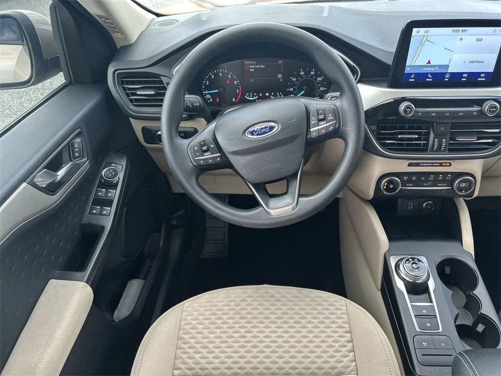 2020 Ford Escape SE photo 3