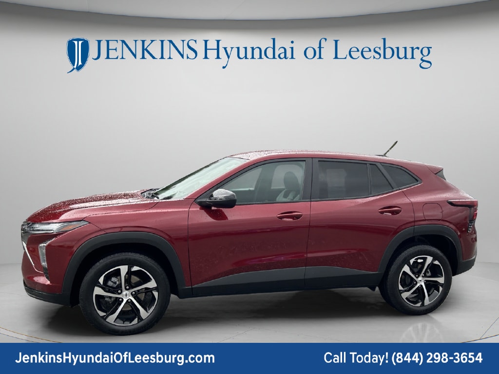 2025 Chevrolet Trax RS - Photo 10