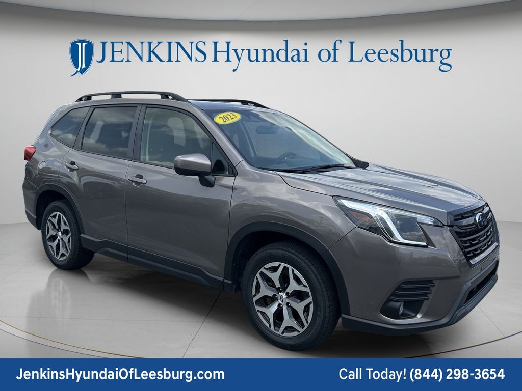 Used 2023 Subaru Forester Premium SUV