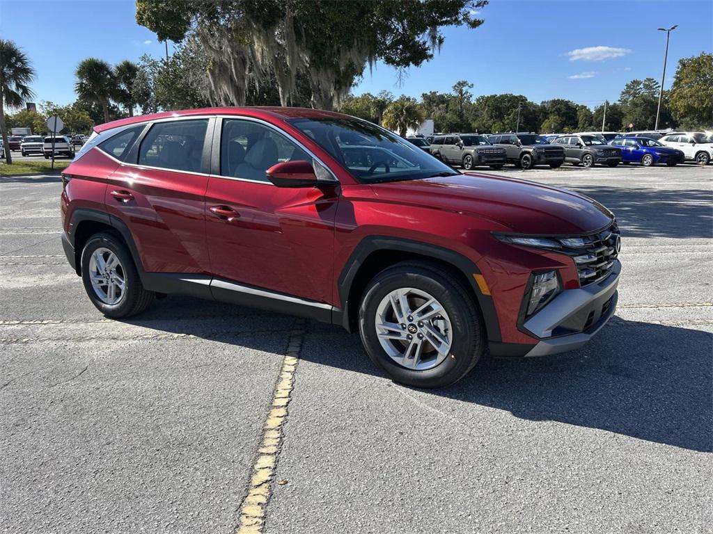 2026 Hyundai Tucson SE photo 2