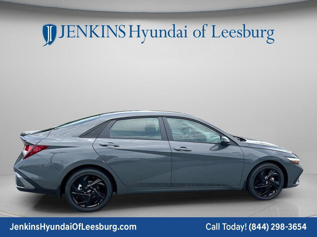 New 2026 Hyundai Elantra SEL Sport Sedan