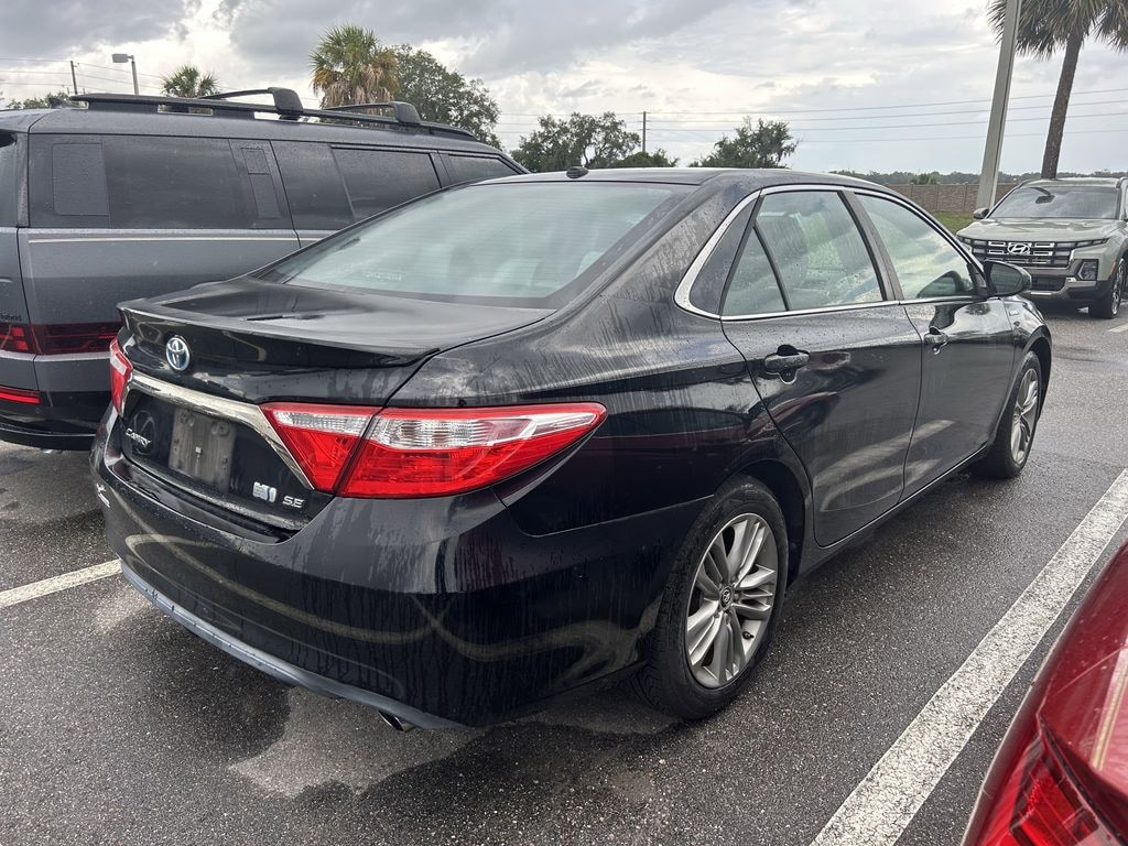 Used 2015 Toyota Camry Hybrid SE Sedan
