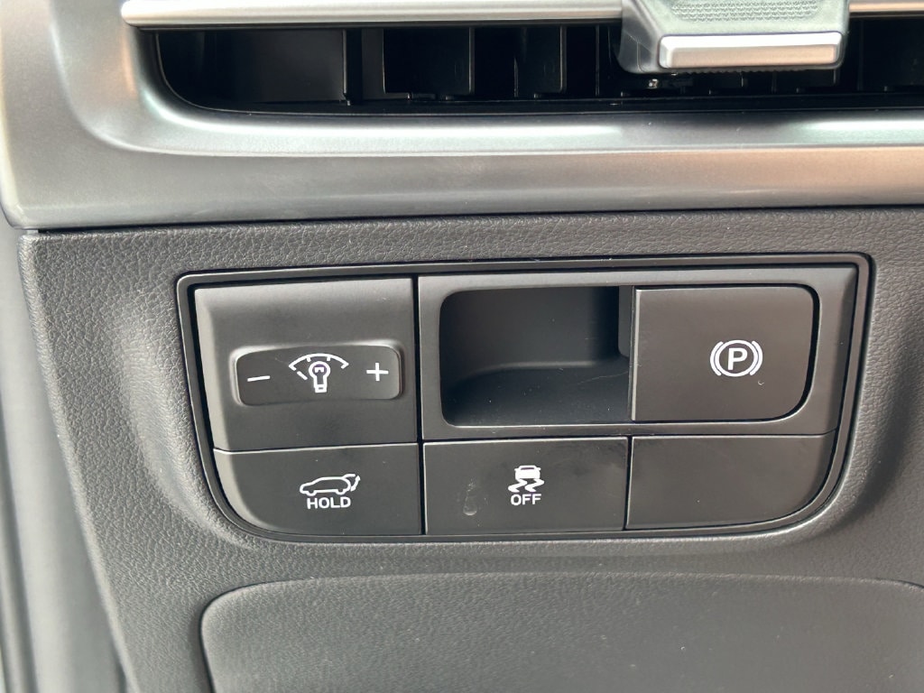 2025 Hyundai Tucson Limited - Photo 30